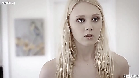 Hot threesome with two sexy babes with deep throat