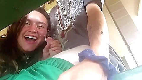 Deepthroat cumshot of a sexy brunette in amateur porn