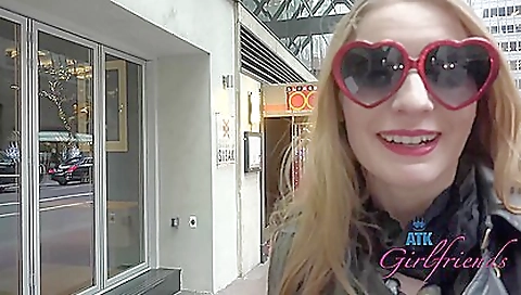 Tattooed beauty gets cum facial on last day in new york