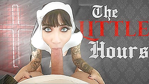 Brunette tattooed slut receives a hardcore fucking in vr