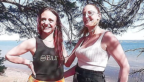 Big ass and big titties of a hot hot big dick threesome