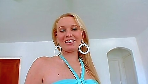 Busty blonde and brunette deepthroat sex in the bedroom