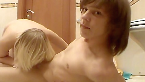 Blonde cooter girl's sexy tight ass and her nice tits