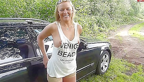 Blonde gets a creampie on the road on a hot summer day