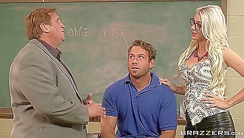 Gigi allows her and Chad to have fun in the bathroom