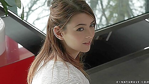 Tattooed brunette teen is ready to receive her lover's love