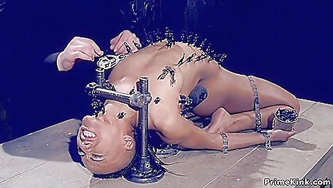 Ebony girl is getting her hole fucked hard for pleasure