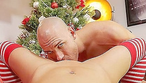 Sexy brunette gets fucked in her pussy in a porn video