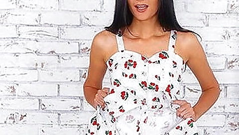 Hot solo female in a vr porn video with awesome tits