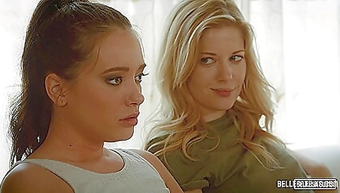 Thick brunette lesbian 1st time having lesbian sex